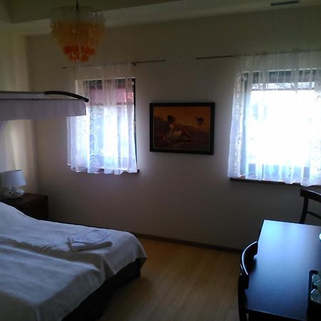 Bed and Breakfast Karczma Biesiadna Dalnia Pokoj fotografie