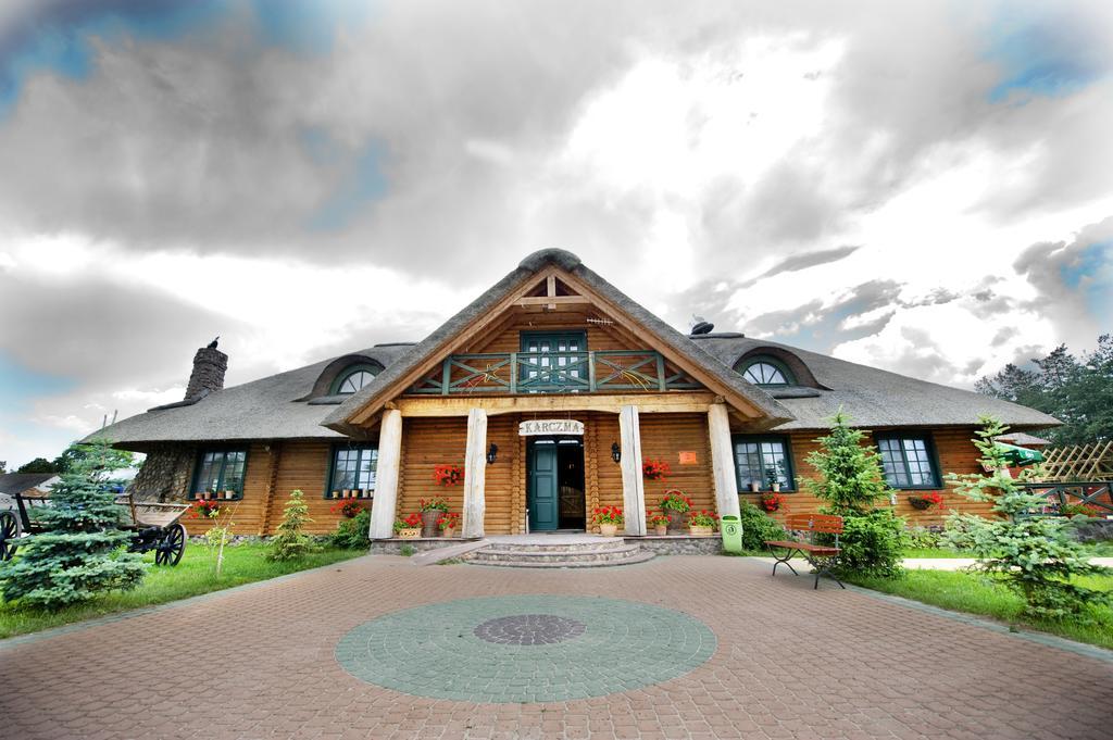 Bed and Breakfast Karczma Biesiadna Dalnia Exteriér fotografie